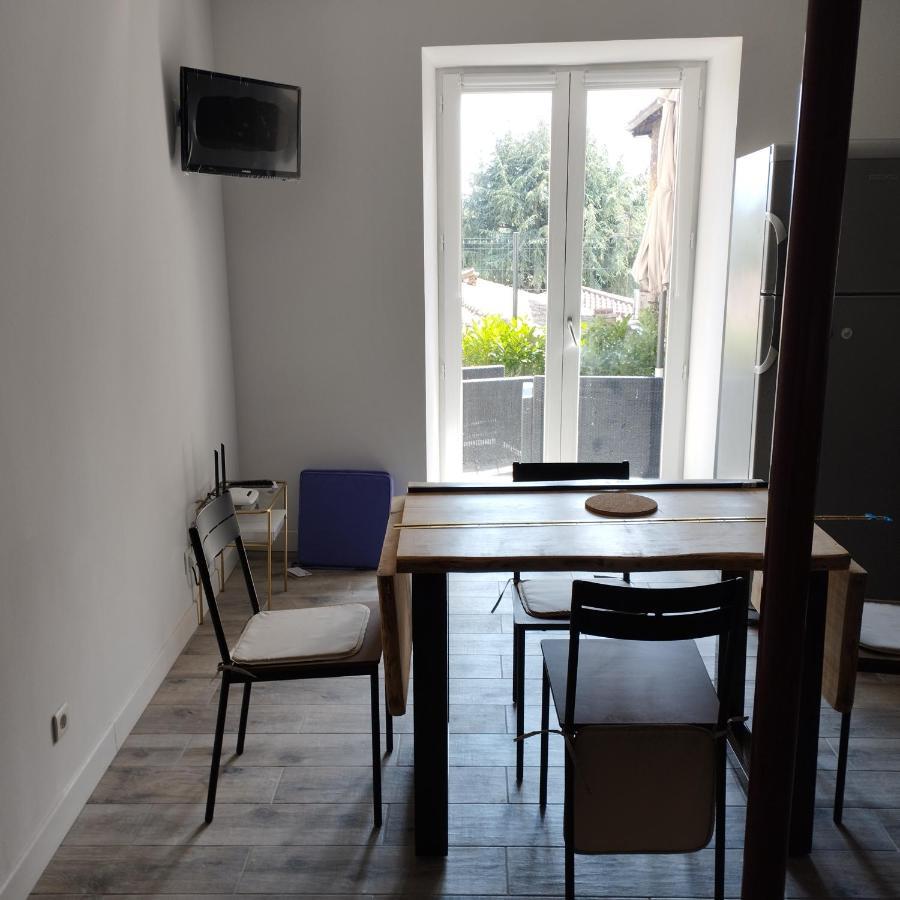 Trevoux: Loft Ravissant Avec Terrasse Διαμέρισμα Εξωτερικό φωτογραφία