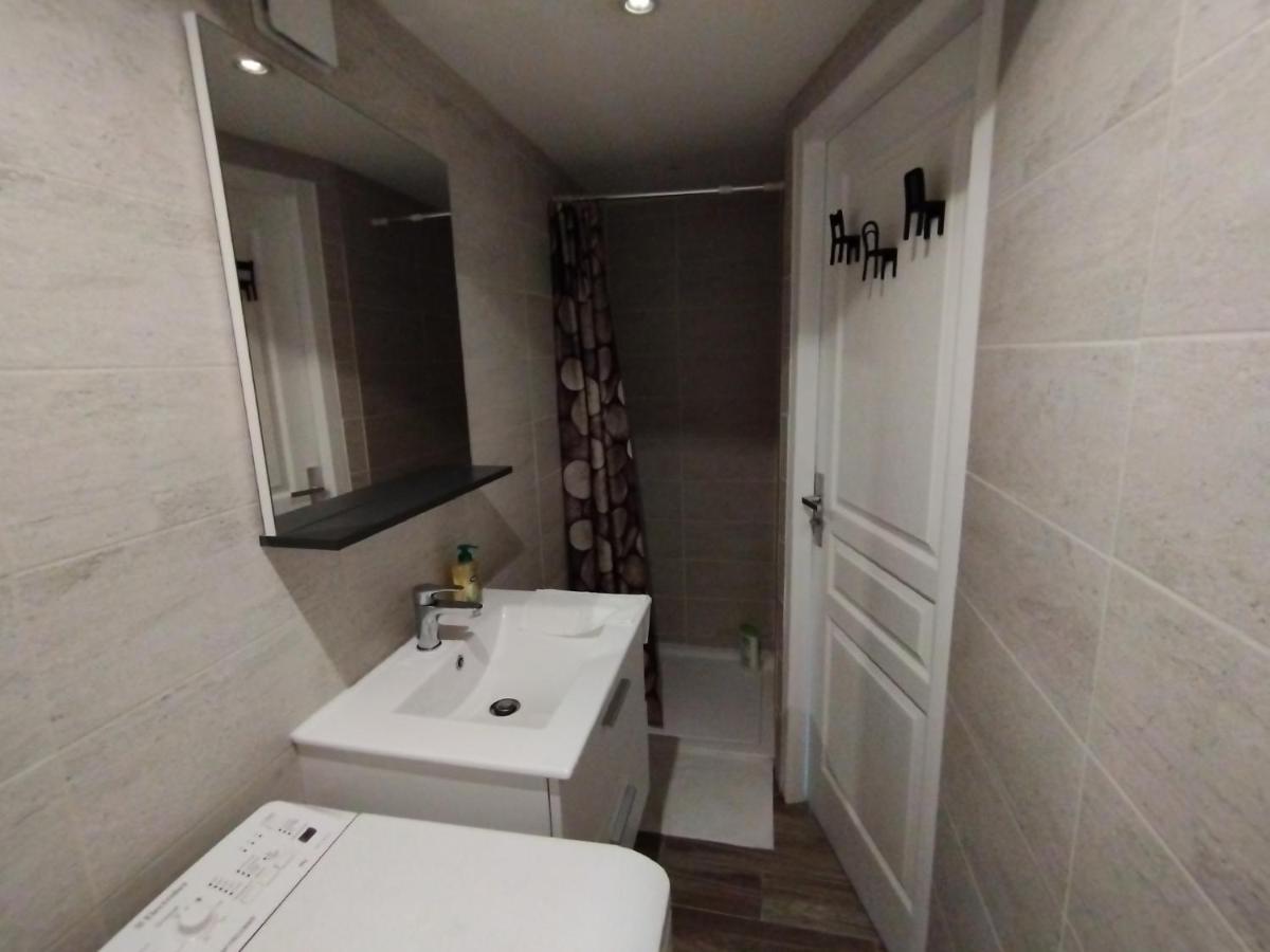 Trevoux: Loft Ravissant Avec Terrasse Διαμέρισμα Εξωτερικό φωτογραφία